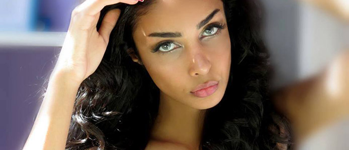 Sexy Arabic Woman 47